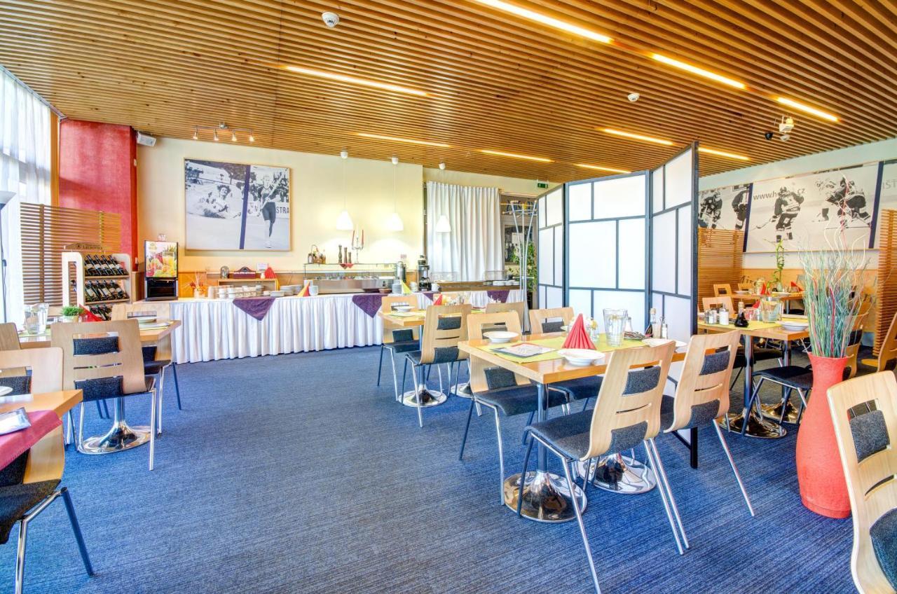 Hotel Puls Ostrava Luaran gambar